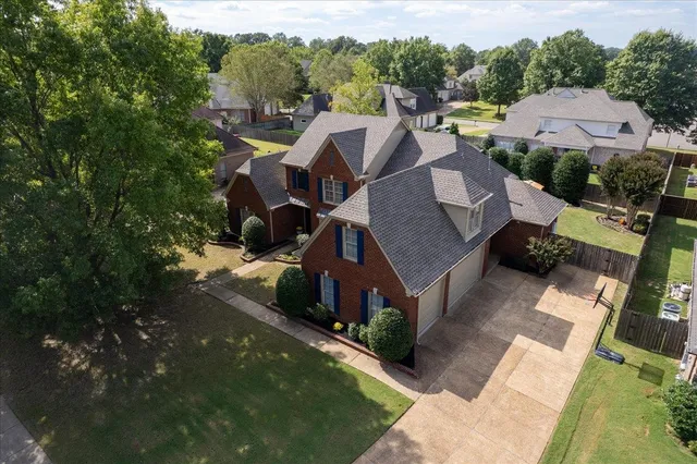 $665,000 | 1533 East Indian Wells Drive, Collierville, TN 38017