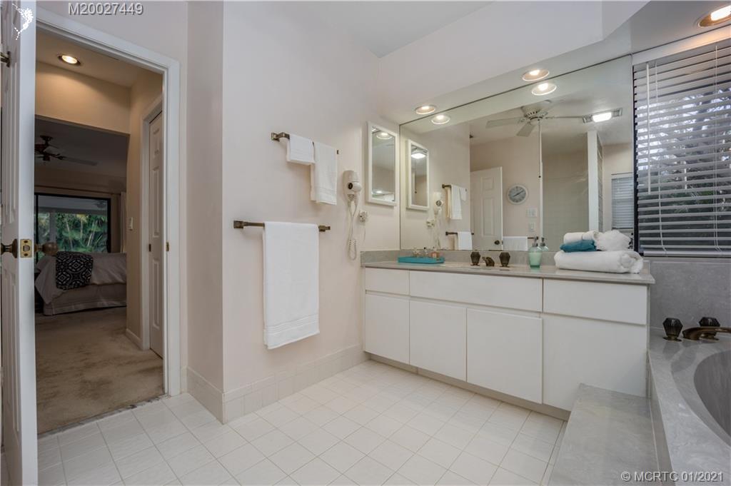 25 Rio Vista Drive Stuart, FL 34996 - Photo 21 of 30 Gallery Image 21