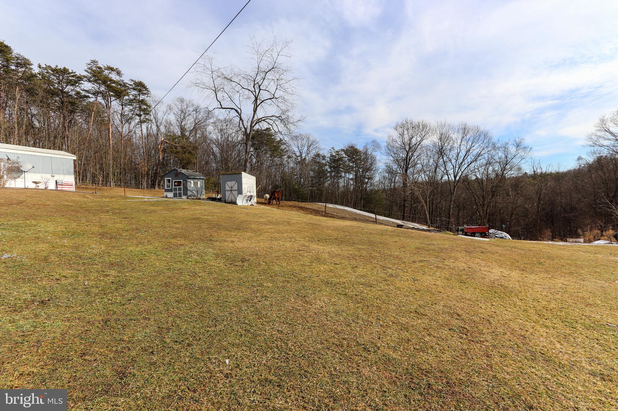 1581 Peach Ridge Road Elliottsburg, PA 17024 - Photo 4 of 18 Gallery Image 4