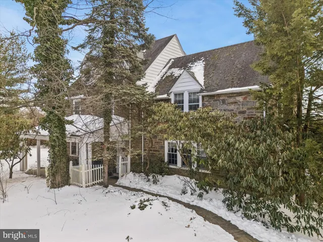 $749,900 | 1039 Wellington Road, Jenkintown, PA 19046