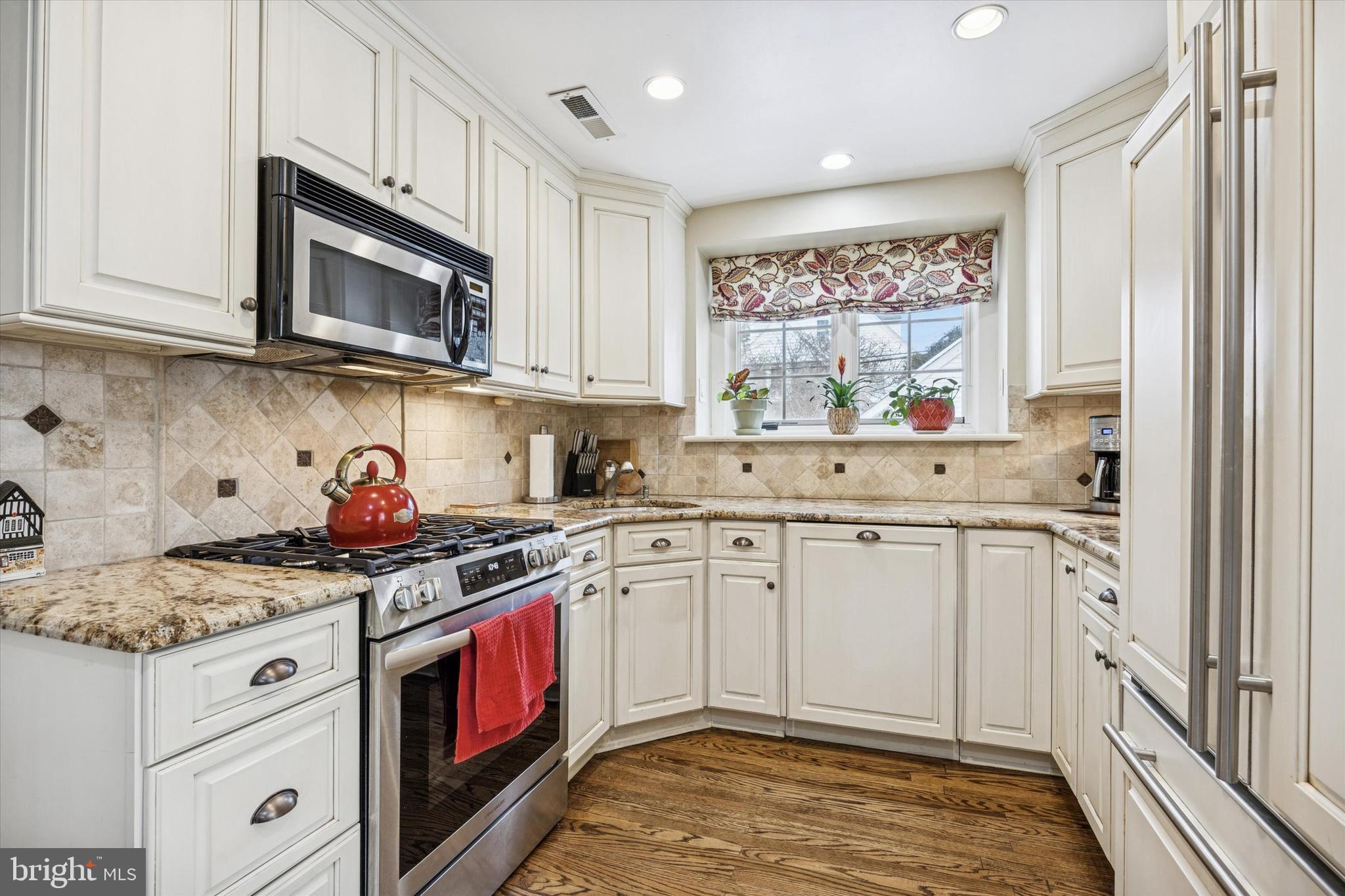 1039 Wellington Road Jenkintown, PA 19046 - Photo 15 of 49