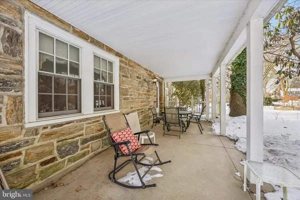 a building outdoor space with patio furniture