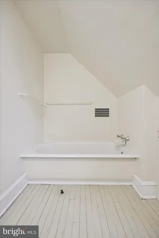 $749,900 | 1039 Wellington Road, Jenkintown, PA 19046