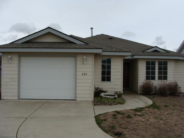 232 North Houk Road Spokane Valley, WA 99216 - Photo 1 of 8
