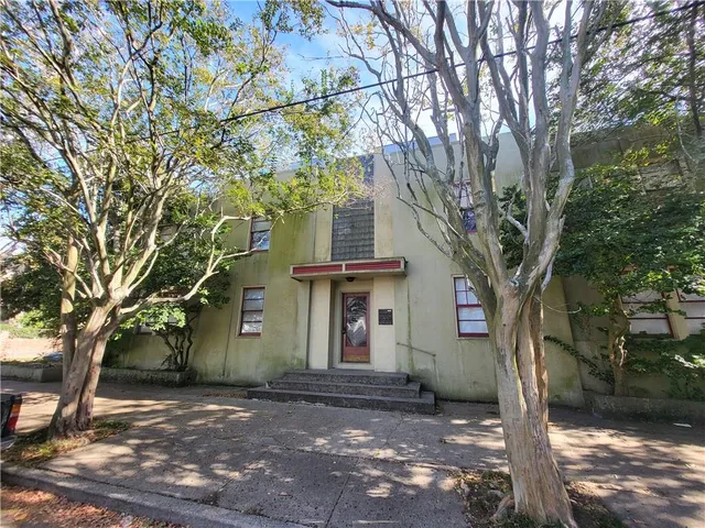 $1,350 | 2104 Brainard Street, Unit 4, New Orleans, LA 70113