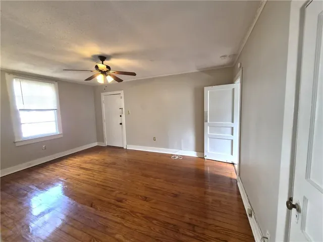 $1,350 | 2104 Brainard Street, Unit 4, New Orleans, LA 70113