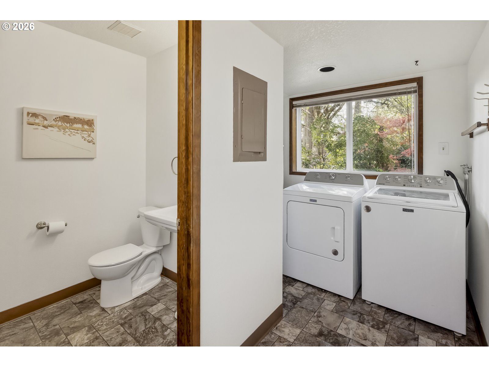 6703 Partridge Circle Gladstone, OR 97027 - Photo 24 of 29 Laundry