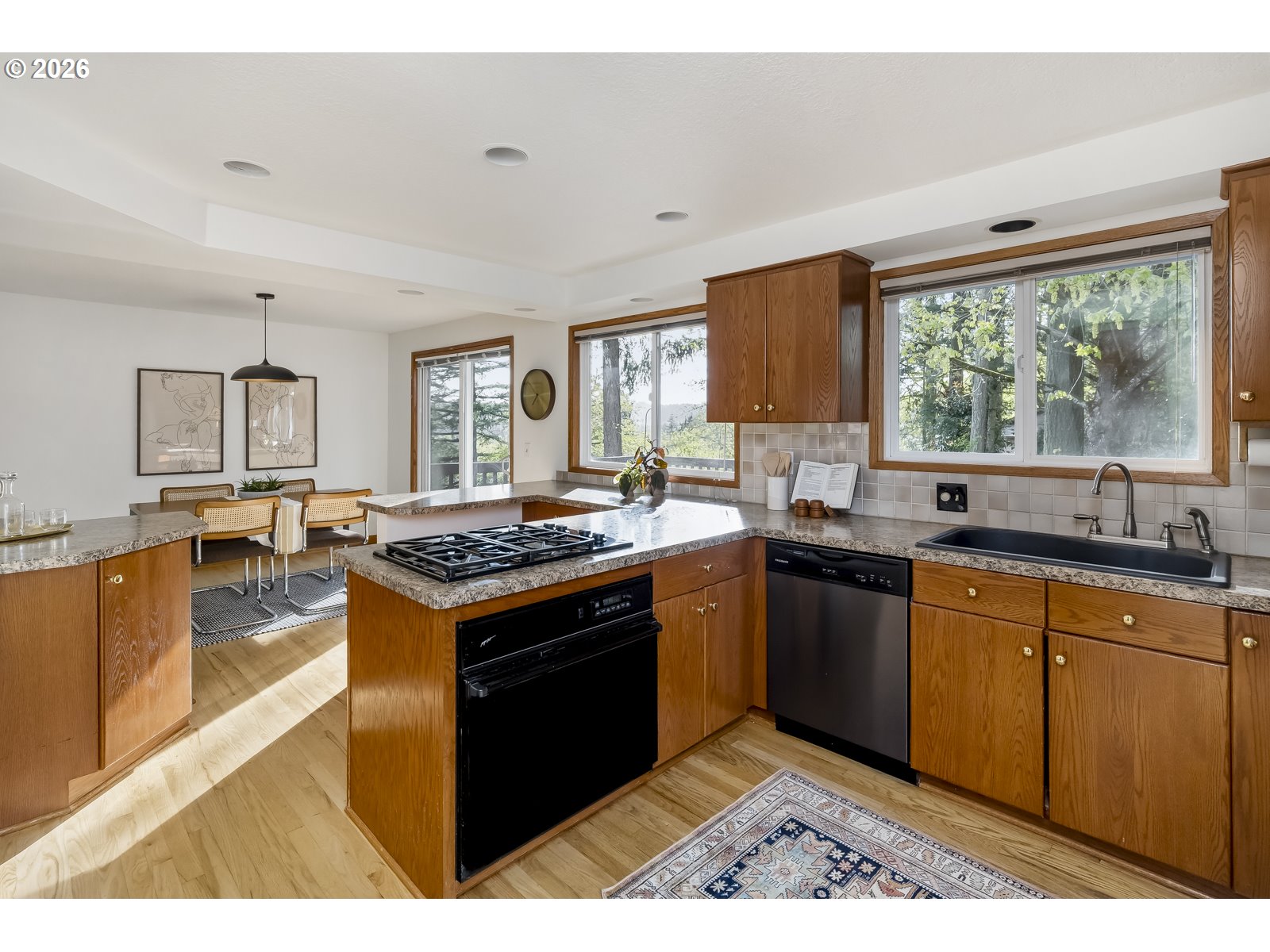 6703 Partridge Circle Gladstone, OR 97027 - Photo 10 of 29 Kitchen/Dining Room