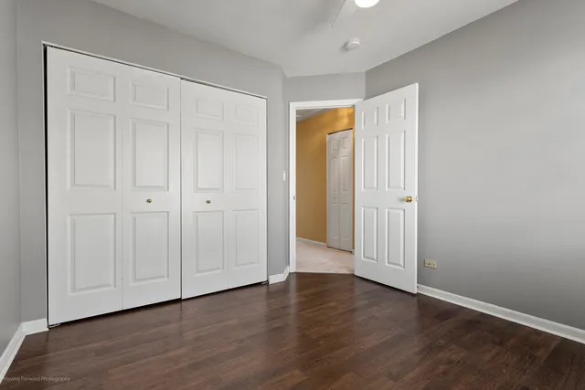 $330,000 | 3473 Ravinia Circle, Aurora, IL 60504