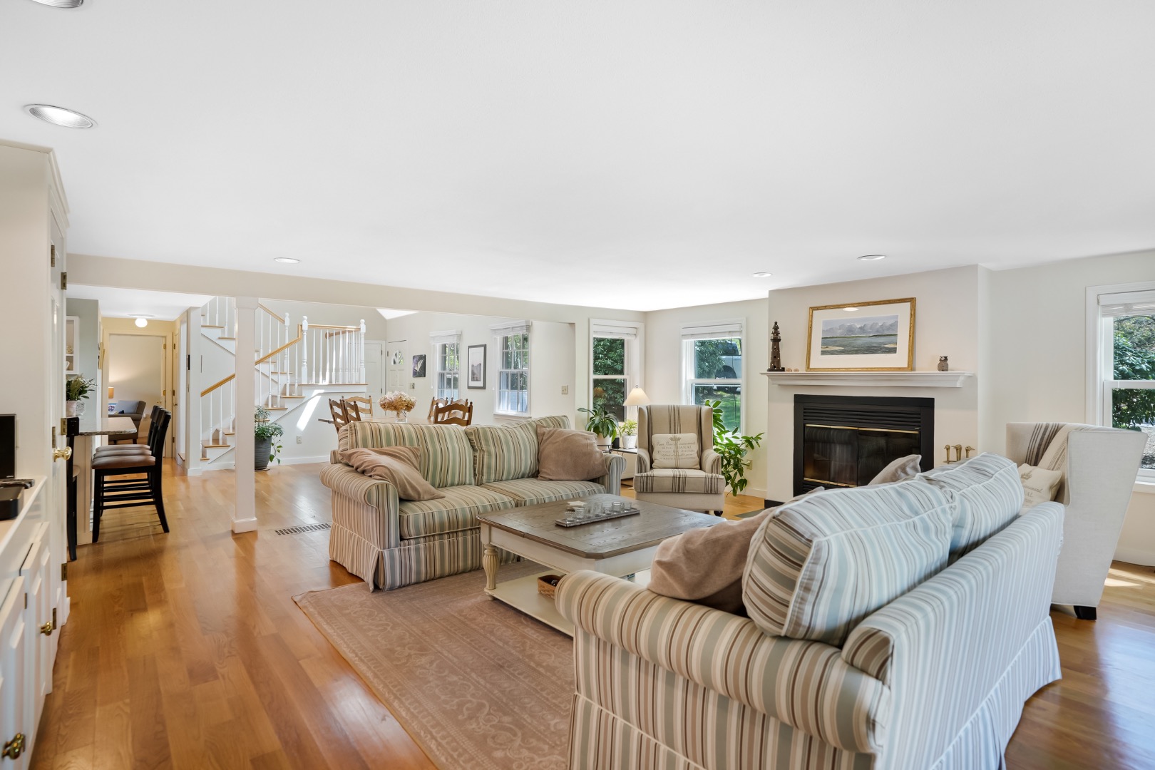 1 Thames Court Edgartown, MA 02539 - Photo 13 of 44