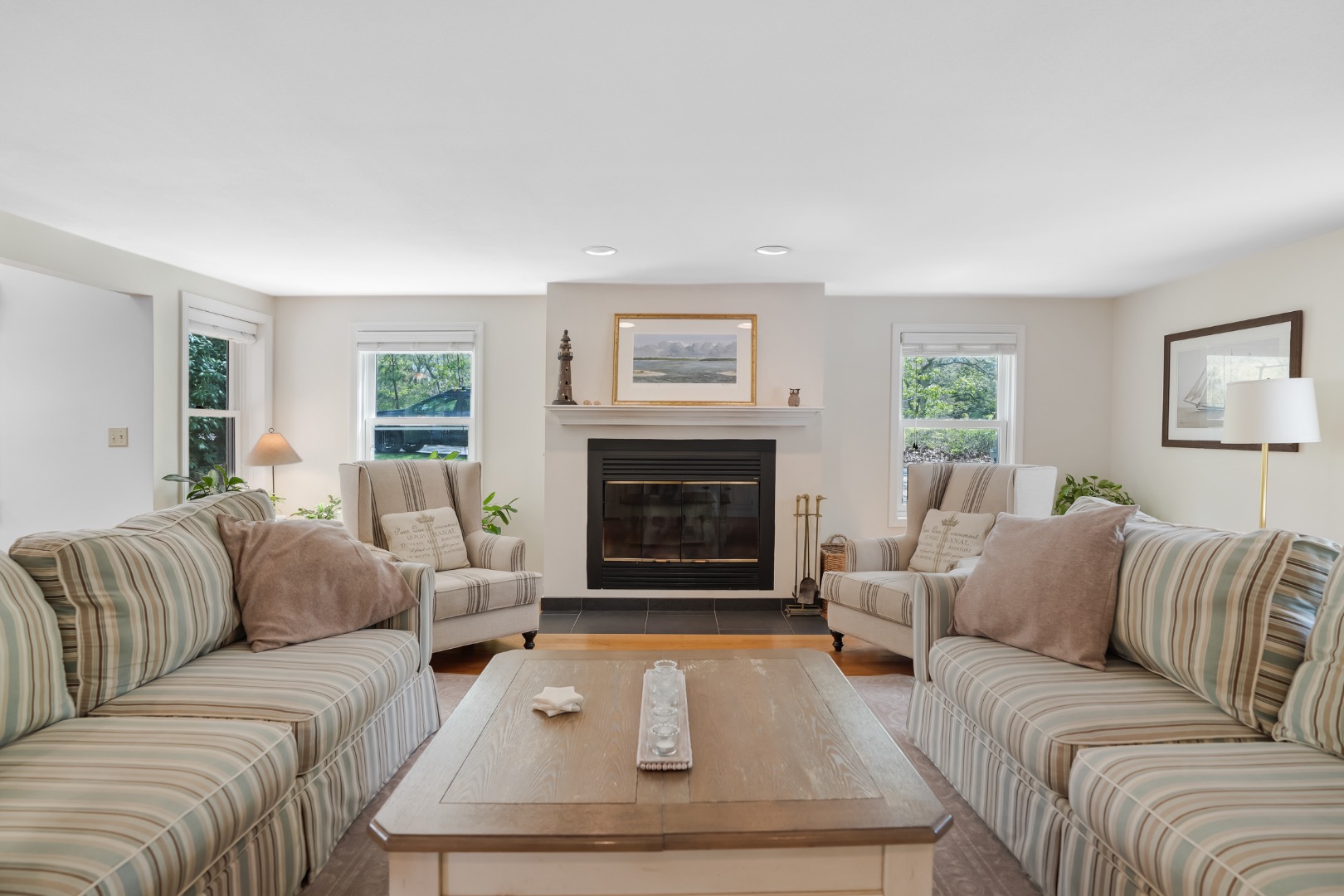 1 Thames Court Edgartown, MA 02539 - Photo 17 of 44