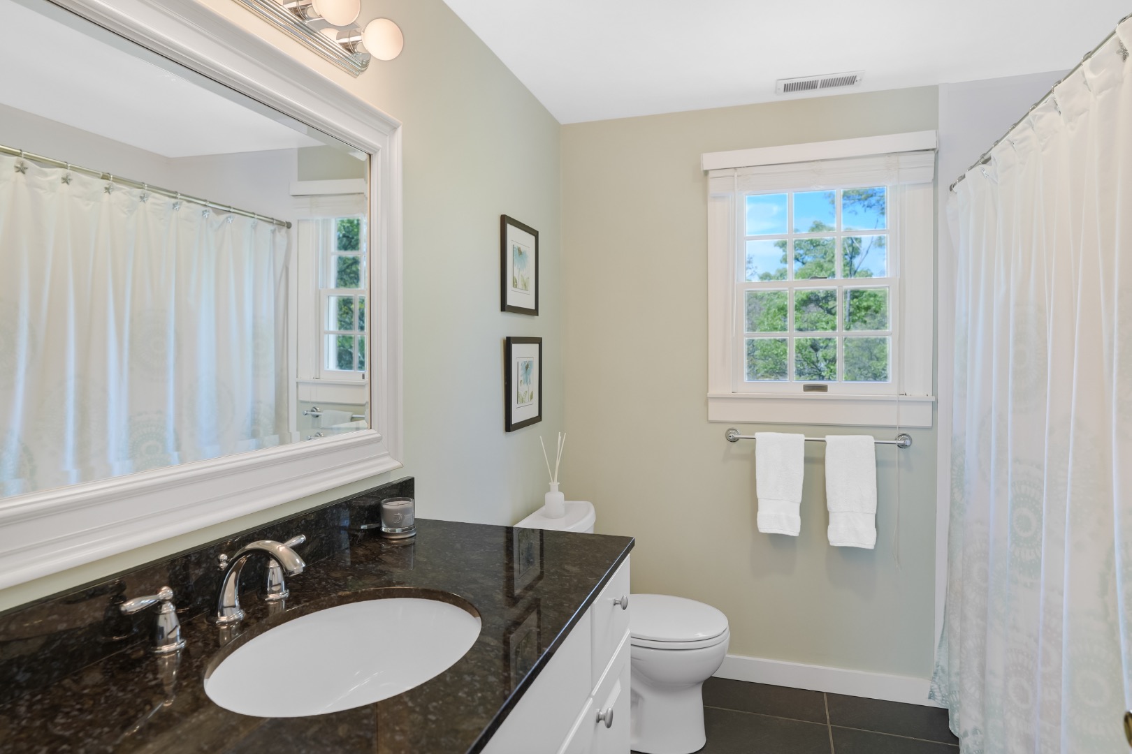 1 Thames Court Edgartown, MA 02539 - Photo 31 of 44