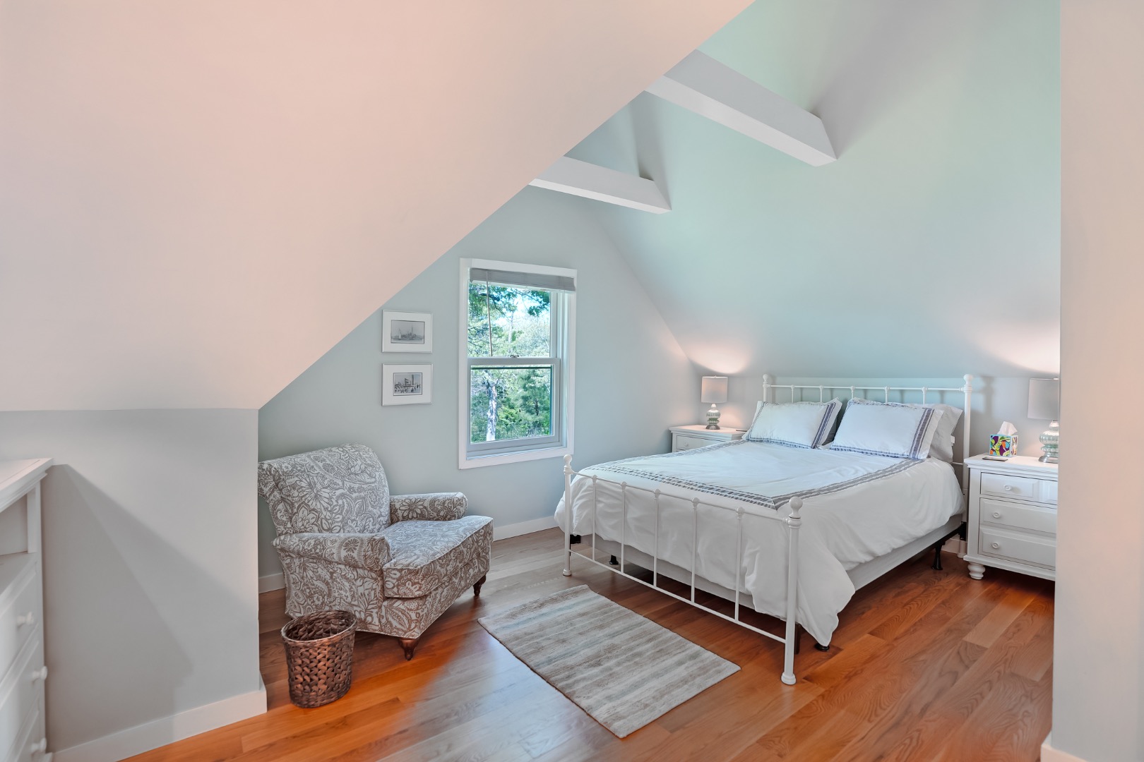 1 Thames Court Edgartown, MA 02539 - Photo 33 of 44