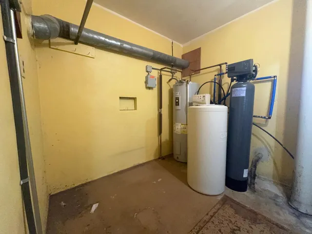 $249,900 | 2421 Wallace Lake Road, Trenton, WI 53090