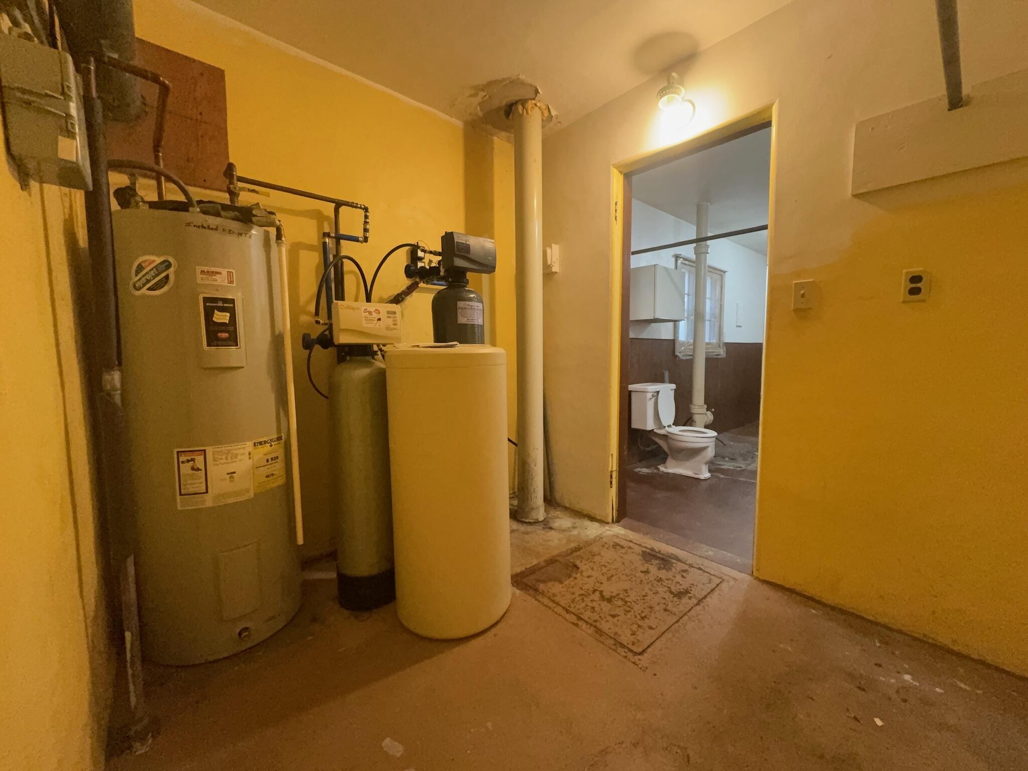 2421 Wallace Lake Road Trenton, WI 53090 - Photo 26 of 33 IMG_2072