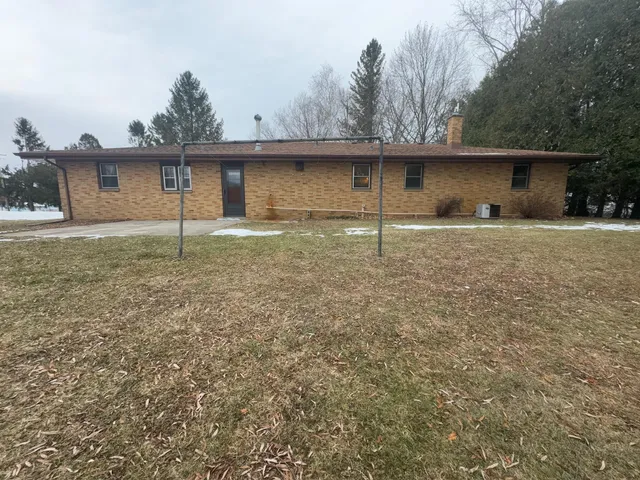 $249,900 | 2421 Wallace Lake Road, Trenton, WI 53090