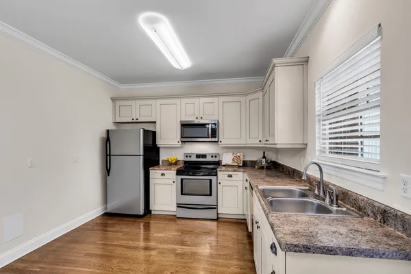 $375,000 | 404 Mercomatic Drive, Unit 104, Nashville, TN 37209