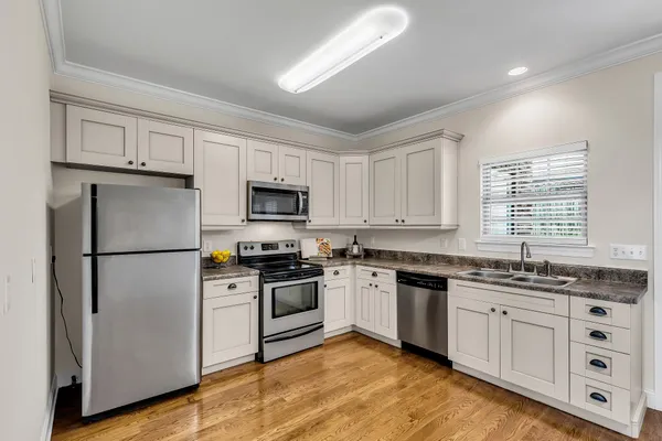 $375,000 | 404 Mercomatic Drive, Unit 104, Nashville, TN 37209