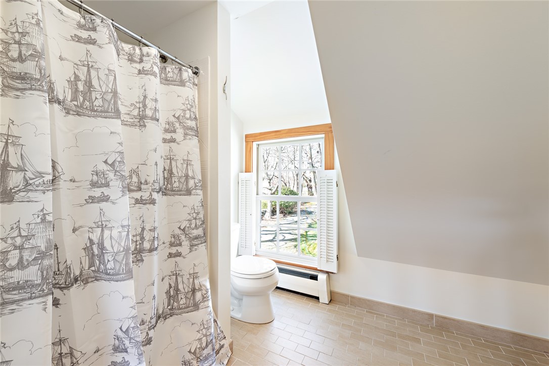 440 Long Highway Little Compton, RI 02837 - Photo 34 of 47