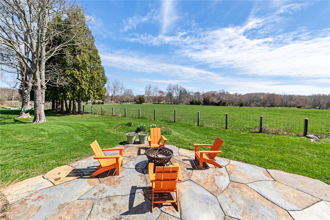 440 Long Highway Little Compton, RI 02837 - Photo 7 of 47