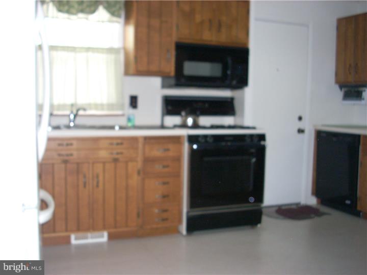 506 Winding Road Lansdale, PA 19446 - Photo 2 of 3 Gallery Image 2
