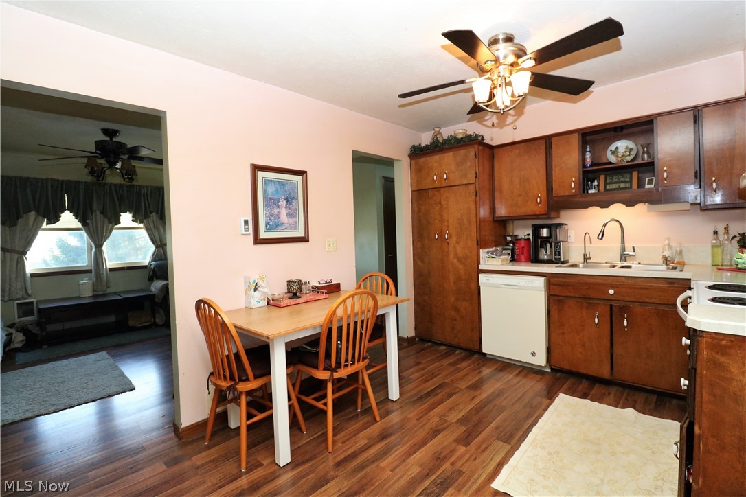 11140 Pleasant Home Road Rittman, OH 44270 - Photo 5 of 15 Gallery Image 5
