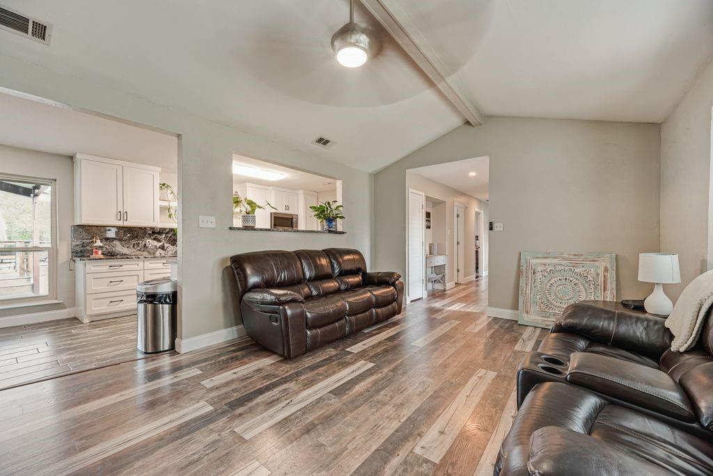 222 Prairie Creek Road Red Oak, TX 75154 - Photo 3 of 19