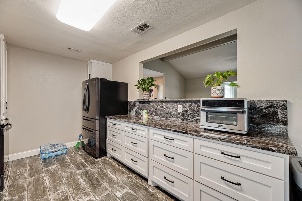 222 Prairie Creek Road Red Oak, TX 75154 - Photo 6 of 19