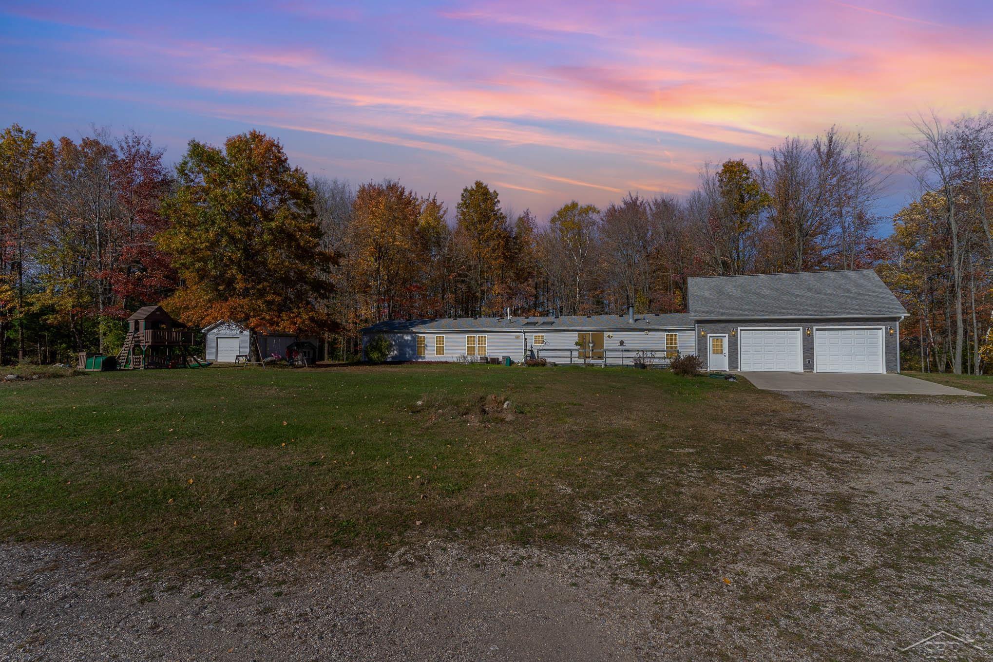 3480 East Burt Road Burt, MI 48417 - Photo 5 of 45