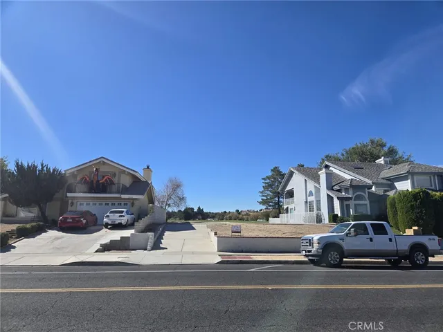 $138,000 | 13261 Country Club Drive, Victorville, CA 92395