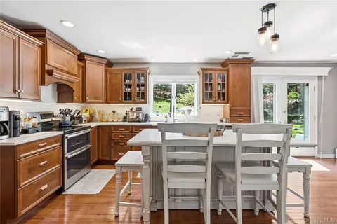 $950,000 | 8 Dogwood Road, Stony Brook, NY 11790