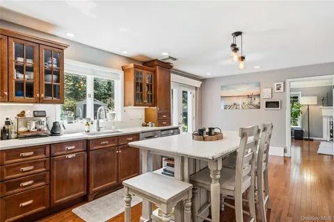 $950,000 | 8 Dogwood Road, Stony Brook, NY 11790