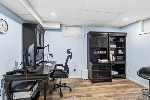 $950,000 | 8 Dogwood Road, Stony Brook, NY 11790
