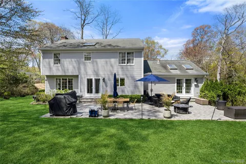 $950,000 | 8 Dogwood Road, Stony Brook, NY 11790