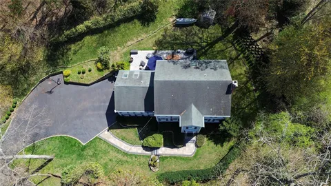 $950,000 | 8 Dogwood Road, Stony Brook, NY 11790