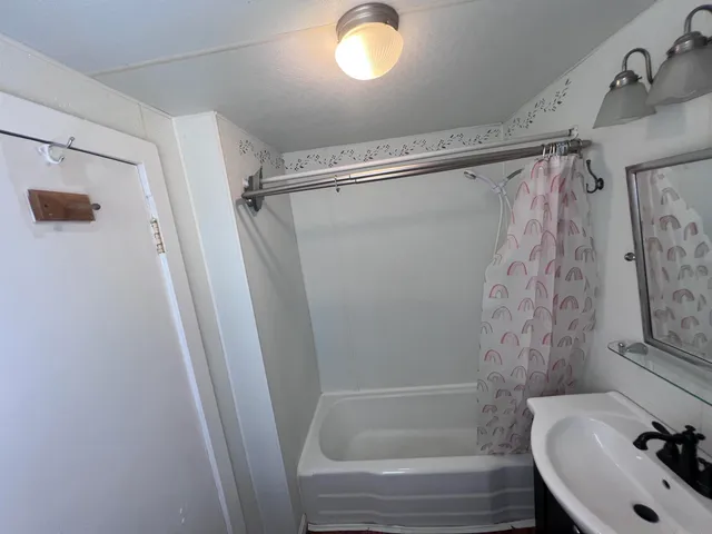 $2,700 | 78 Long Island Road, Moultonborough, NH 03254