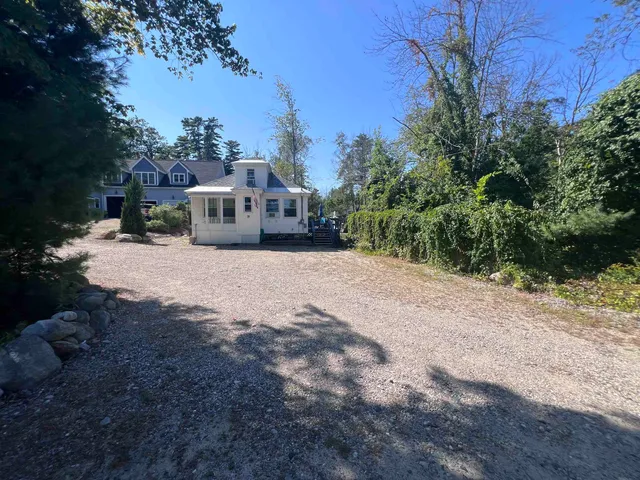 $2,700 | 78 Long Island Road, Moultonborough, NH 03254