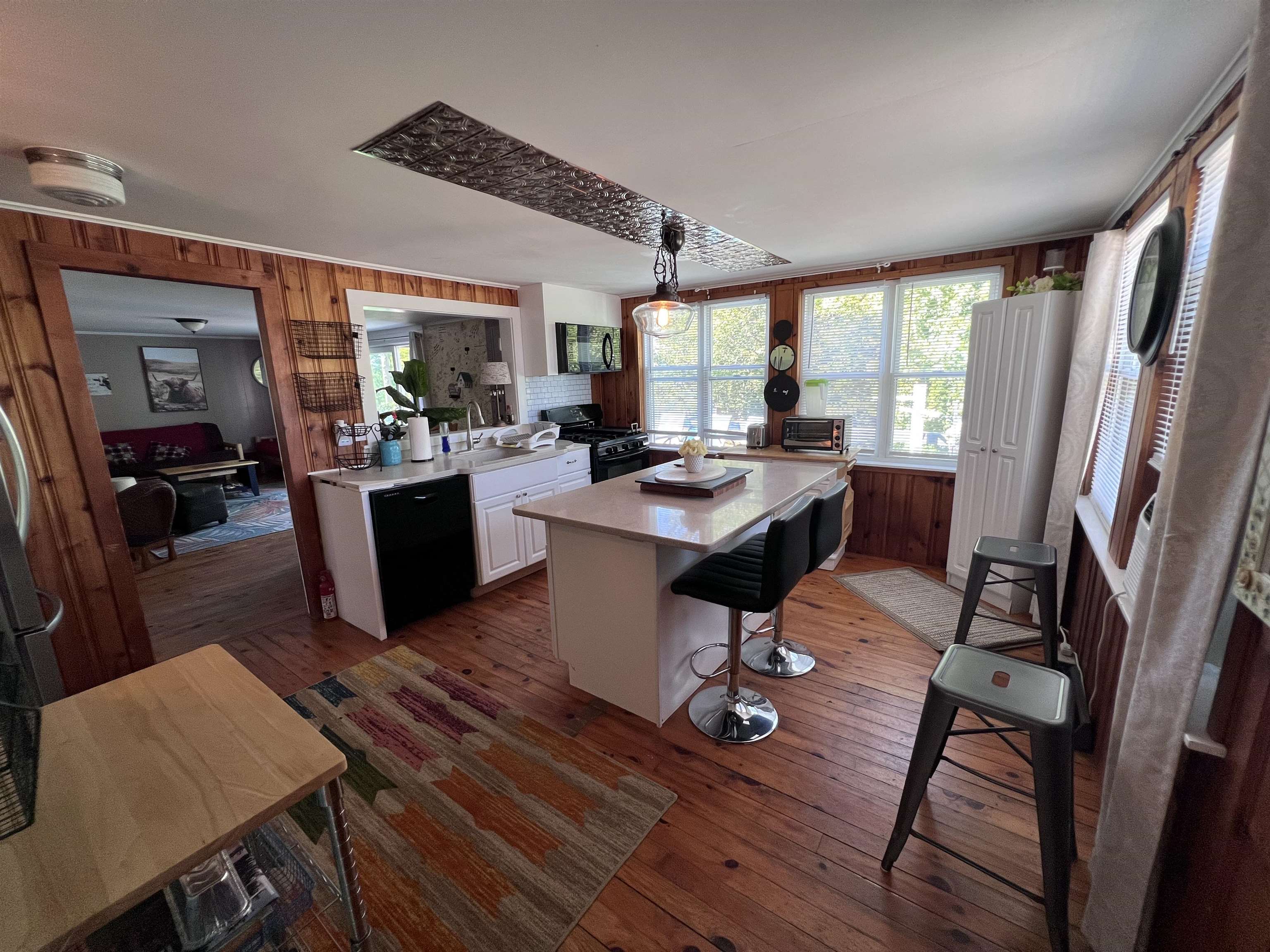 78 Long Island Road Moultonborough, NH 03254 - Photo 4 of 34