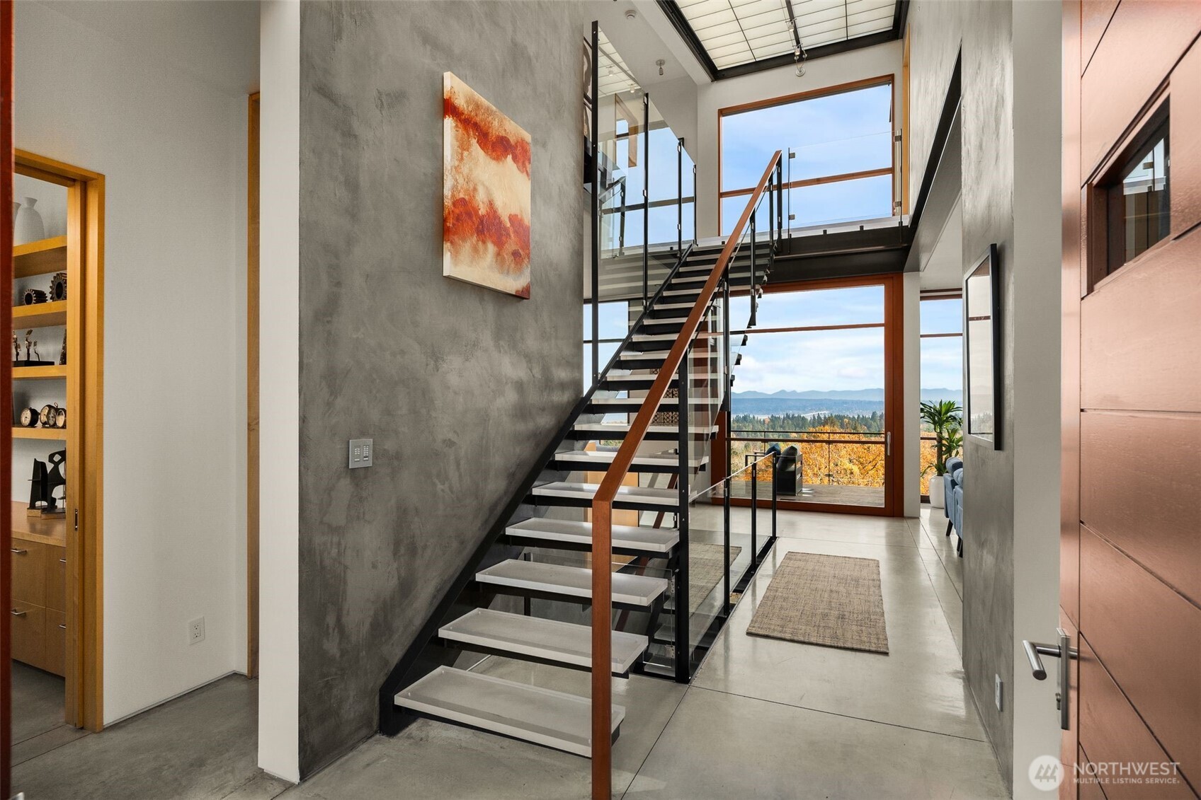 1527 East Howe Street Seattle, WA 98112 - Photo 19 of 40