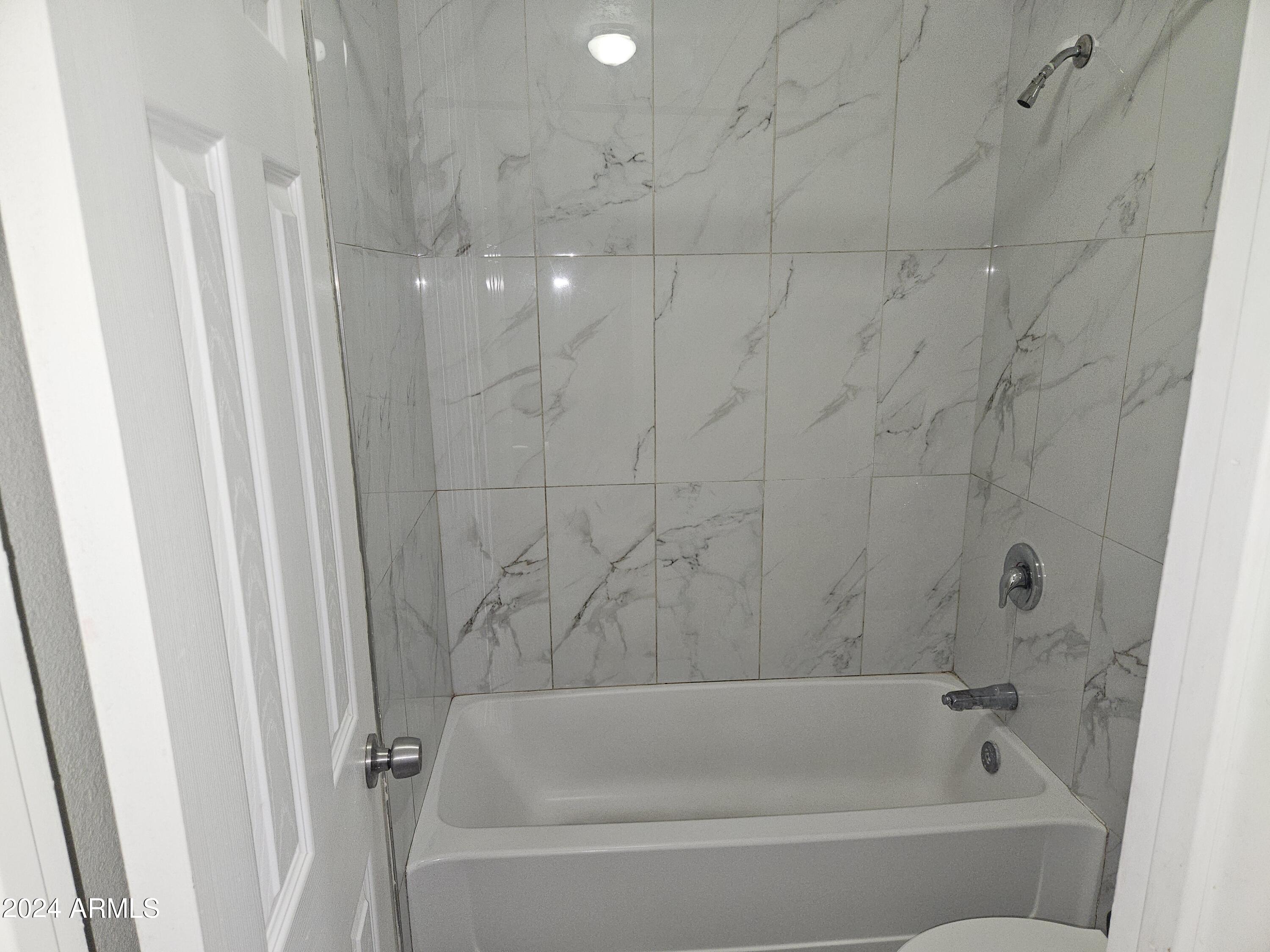 6711 West Osborn Road, Unit 69 Phoenix, AZ 85033 - Photo 3 of 7 20240309_102421