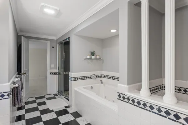 $1,600,000 | 14220 Hillside Road, Elm Grove, WI 53122