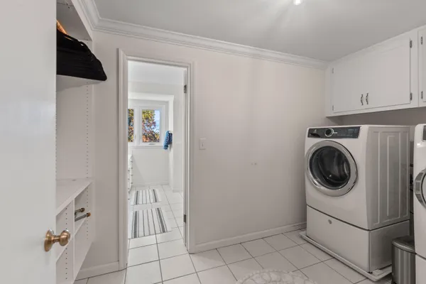 $1,600,000 | 14220 Hillside Road, Elm Grove, WI 53122