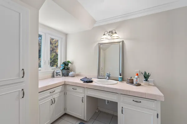 $1,600,000 | 14220 Hillside Road, Elm Grove, WI 53122