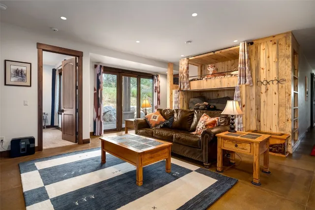 a view of a yard with patio