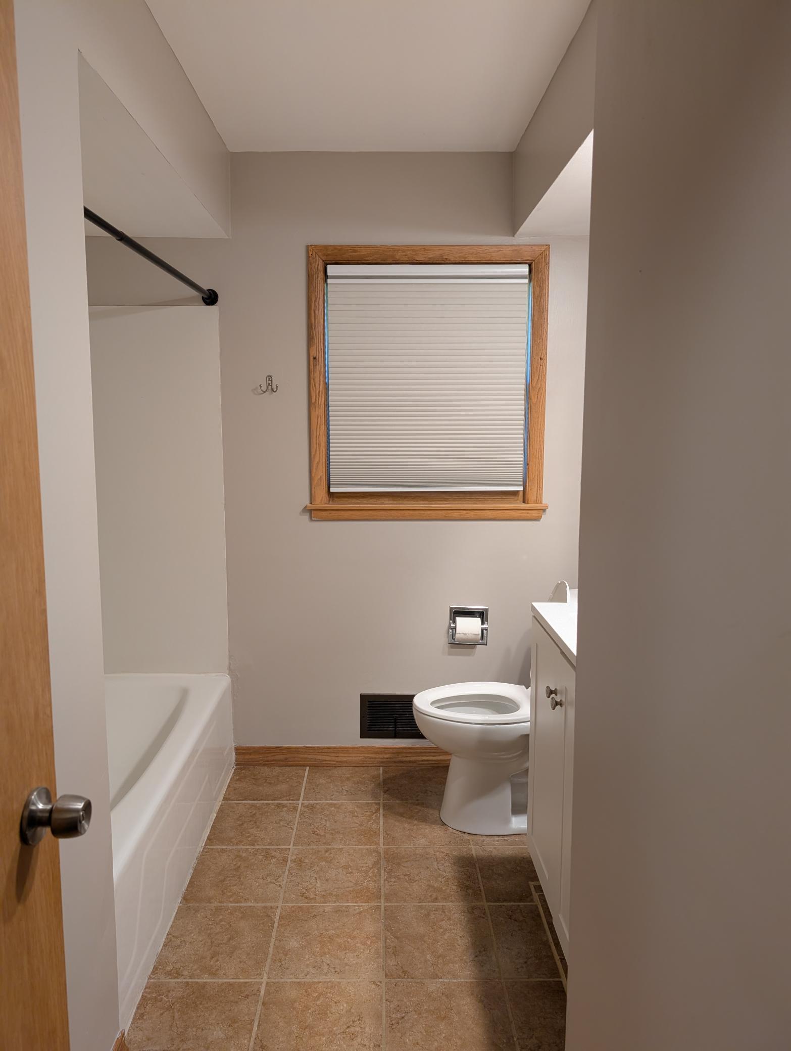 209 Hillcrest Way Le Sueur, MN 56058 - Photo 13 of 16