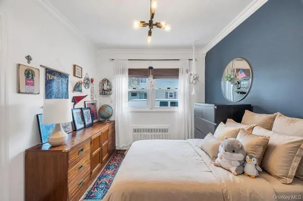 $699,999 | 990 Thomas Avenue, Baldwin, NY 11510