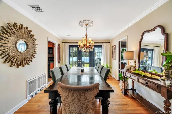 $699,999 | 990 Thomas Avenue, Baldwin, NY 11510