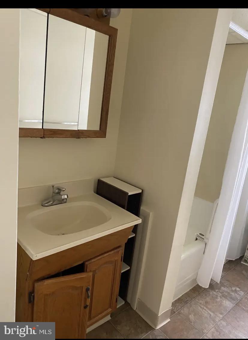 54 Chestnut Street Pennsville, NJ 08070 - Photo 7 of 14