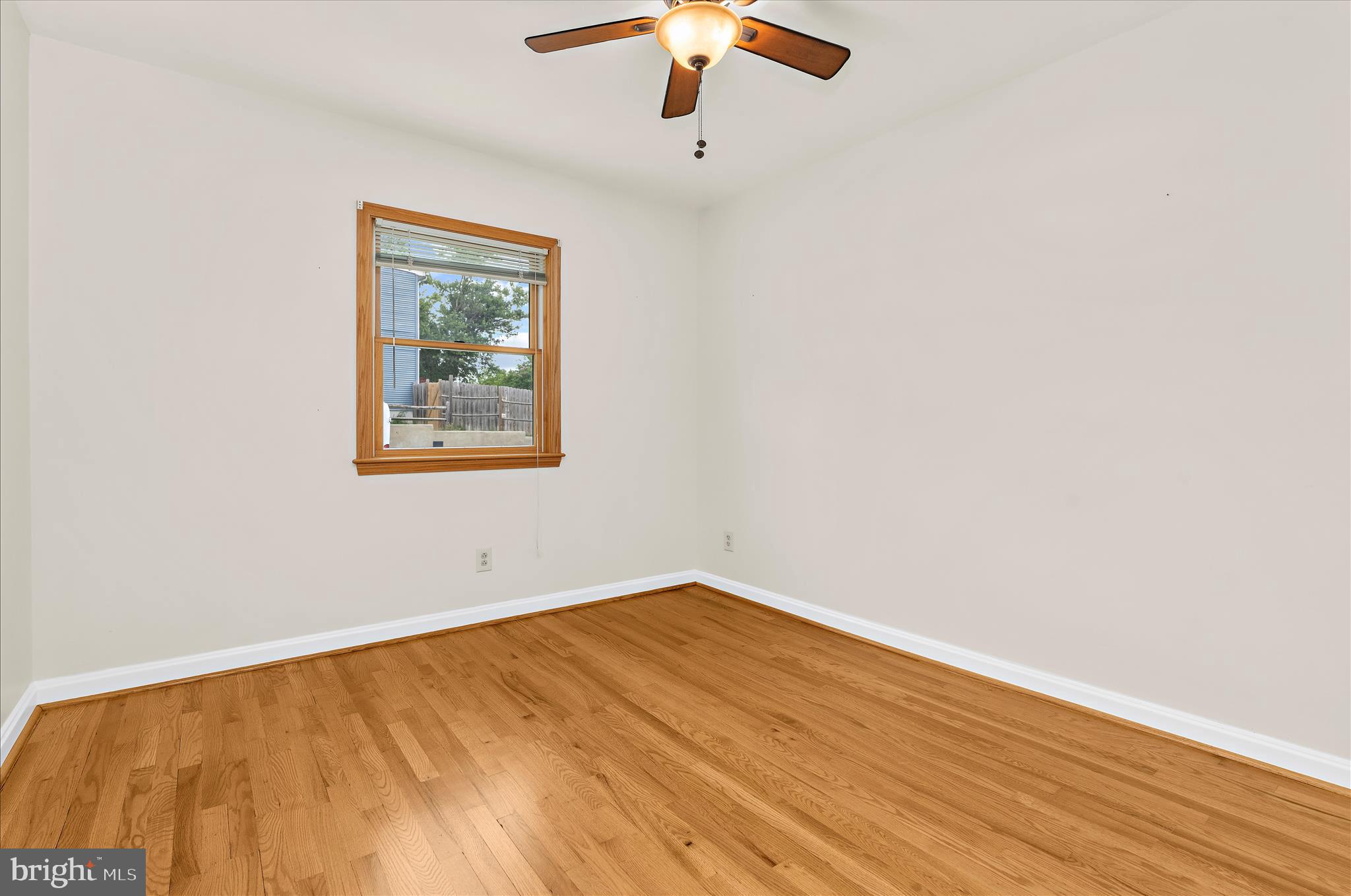 5801 Redmond Street Baltimore, MD 21225 - Photo 25 of 43