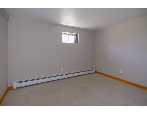 12 Plant Road Waltham, MA 02451 - Photo 14 of 17